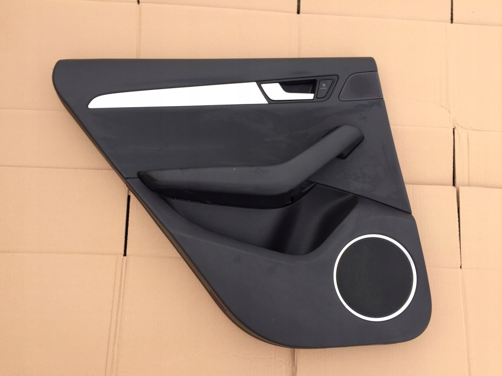 фото №1, Audi q5 8r обшивка двері лівий задня задній b&o