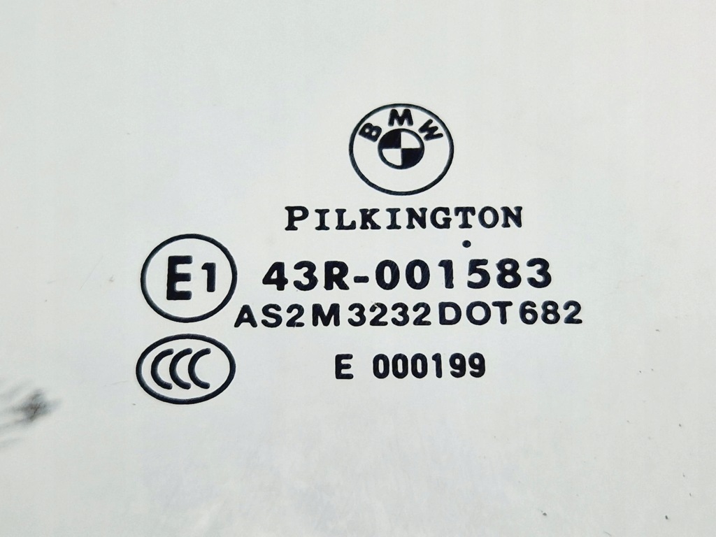 фото №7, Bmw 1 e81 e87 2008 задня сторона права скло двері задніх