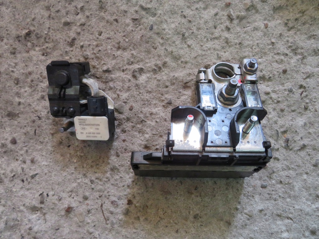 фото №1, Клеми акумулятор 250820499r