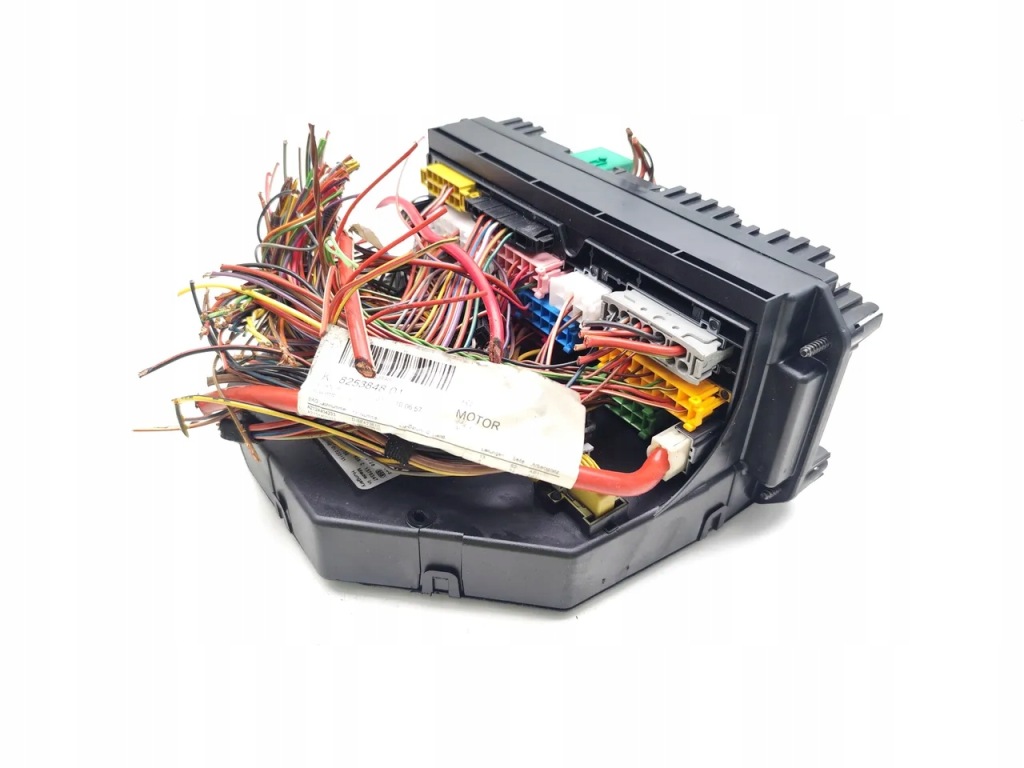 фото №10, Mercedes-benz e-class коробка запобіжників / комплект e 220 cdi / bluetec