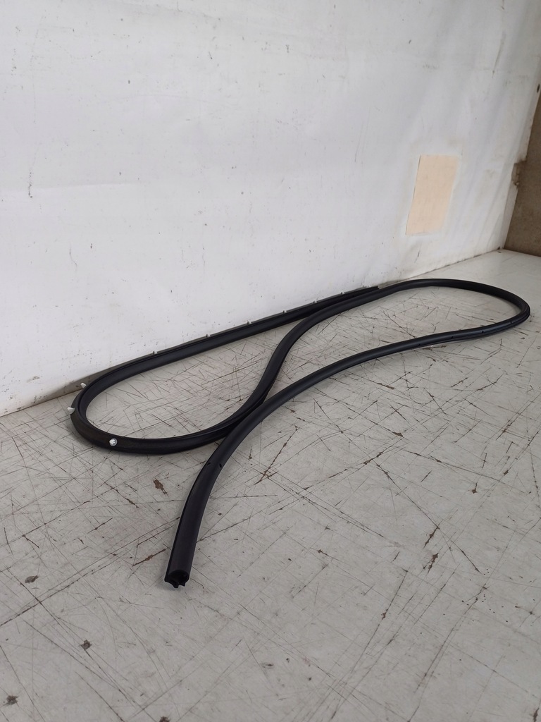 фото №3, Прокладка дверь левый перед ford fiesta fusion 1670461