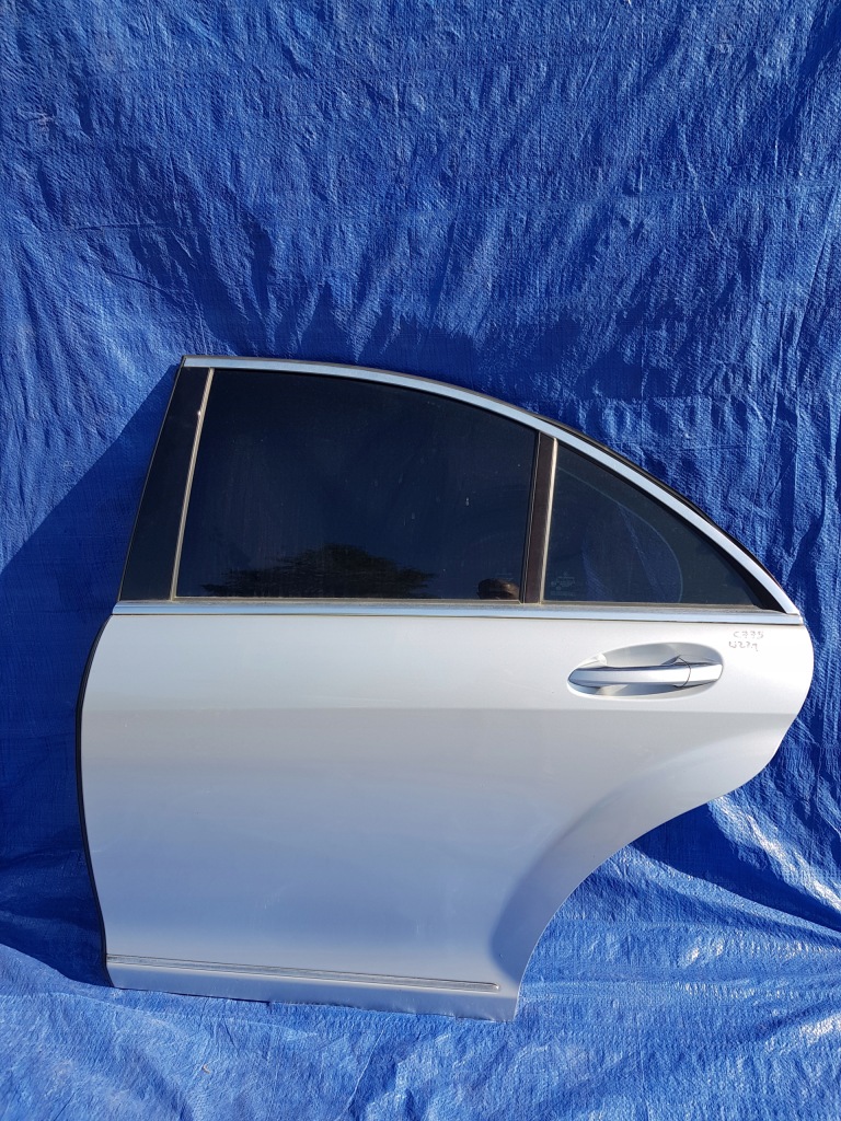 фото №1, Двері ліва задня mercedes w221 775 c775