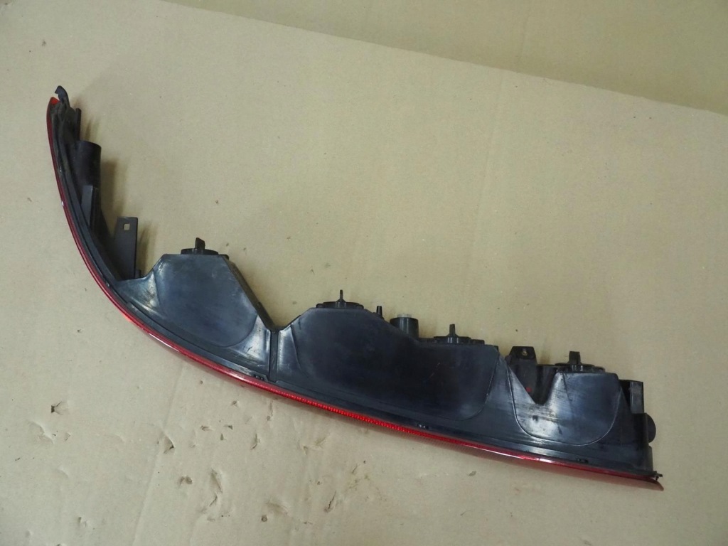 Audi q7 4m 4m0945095a задний  сторона левая лампа бампера заднего Цена