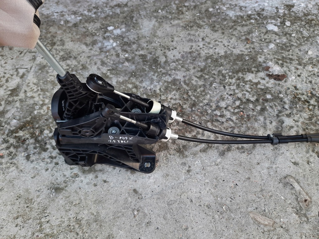 фото №6, Ford b-max 1.5tdci тросы домкрат ручка передач