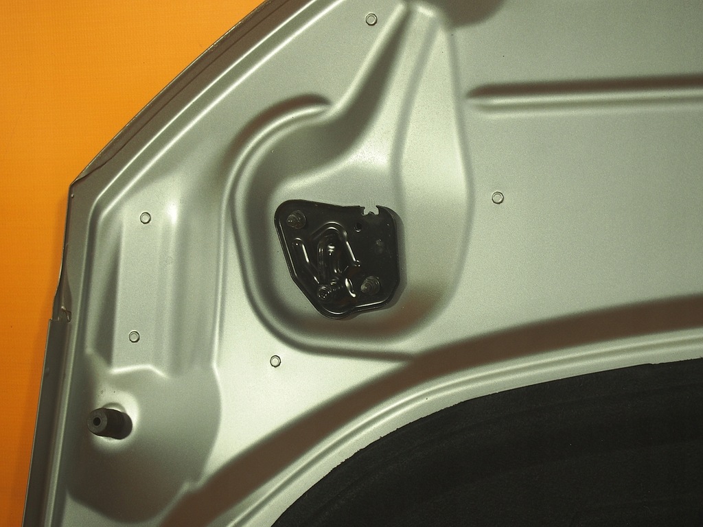 фото №15, Audi a6 4g c7 fl 32km капот двигателя шумоизоляция замок 4g0823029a lx7p