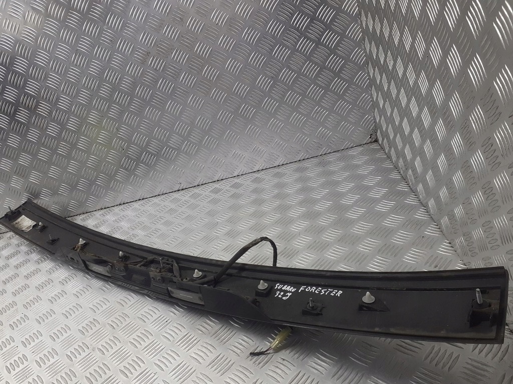 фото №3, Молдинг накладка багажника subaru forester sh 32j