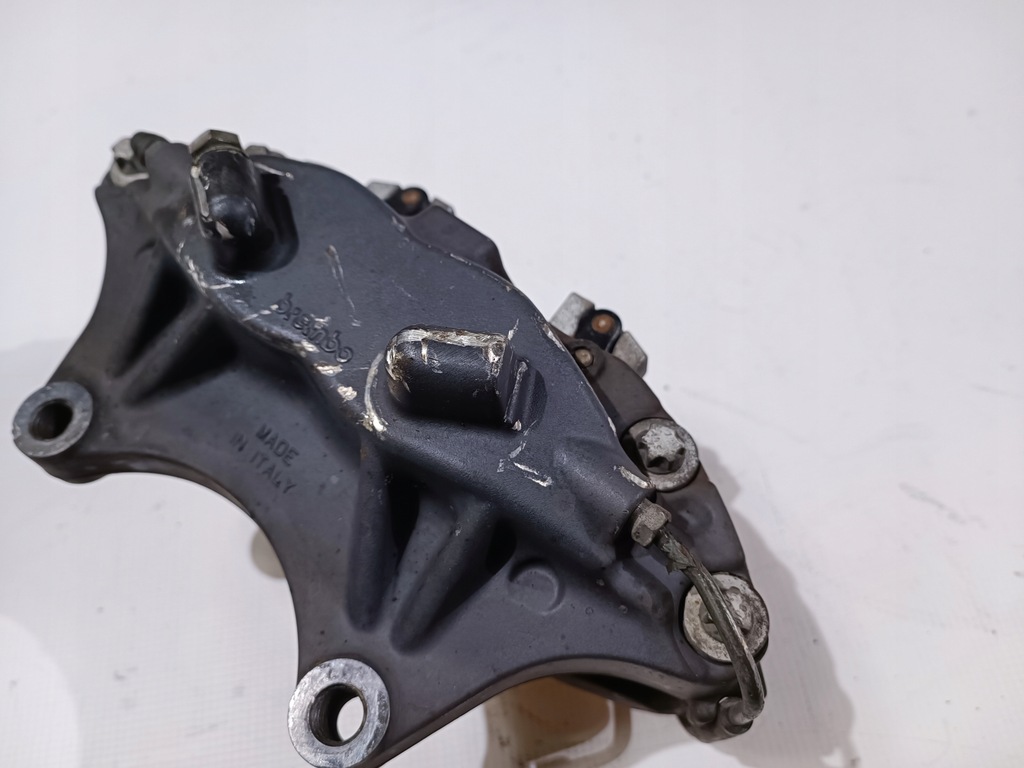 фото №7, Супорт гальмівний правий перед chevrolet camaro ss 2009-