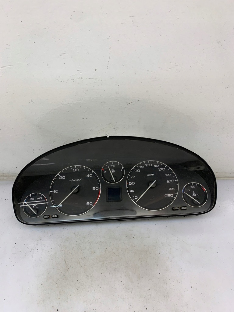 фото №1, Лічильник приладова панель peugeot 607 psa