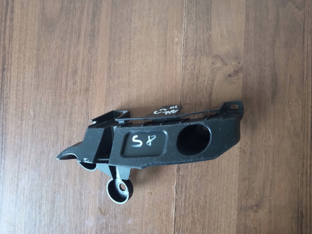 Купить Направляющая бампера правый задняя citroen c3 9813361580