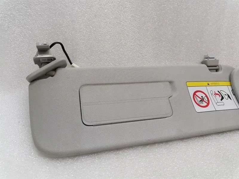 Tesla model 3 long range sun козырёк set 1088740-06f Оригинал