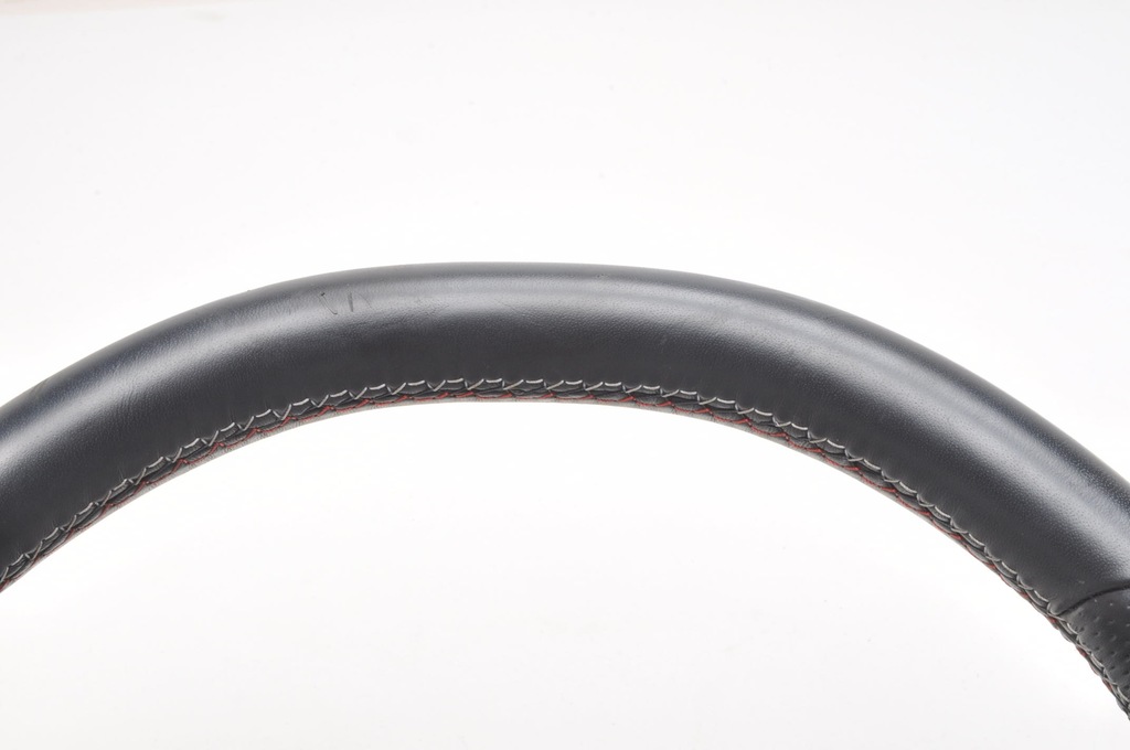 фото №8, Renault clio v rs воздуховод кожаный многофункциональный 484004705r