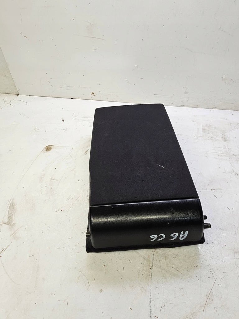 фото №5, Подлокотник сиденье задняя audi a6 c6 велюр