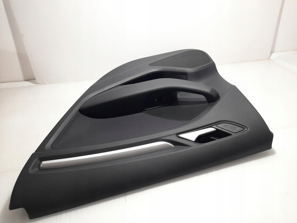 фото №11, Audi a3 8v sportback обшивка двері правий задня оббивка czarna super стан