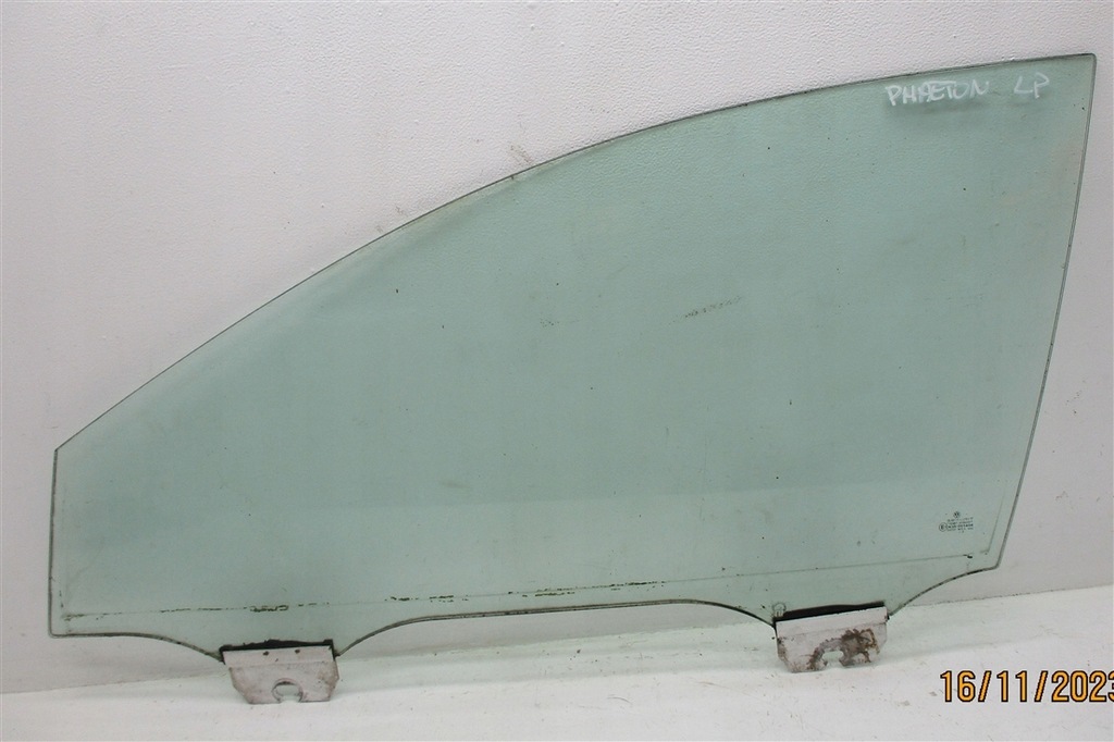 фото №1, Стекло боковая дверь левый перед vw phaeton 3d двойной
