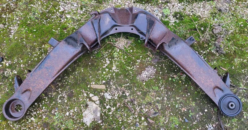 Купити 5406 балка рама підвіска задній mercedes 126 a1263500308