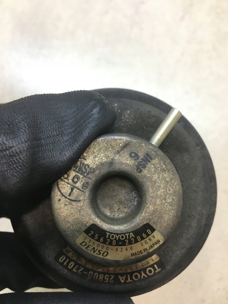 фото №6, Клапан egr corolla e12 2.0 d4d 25800-27010