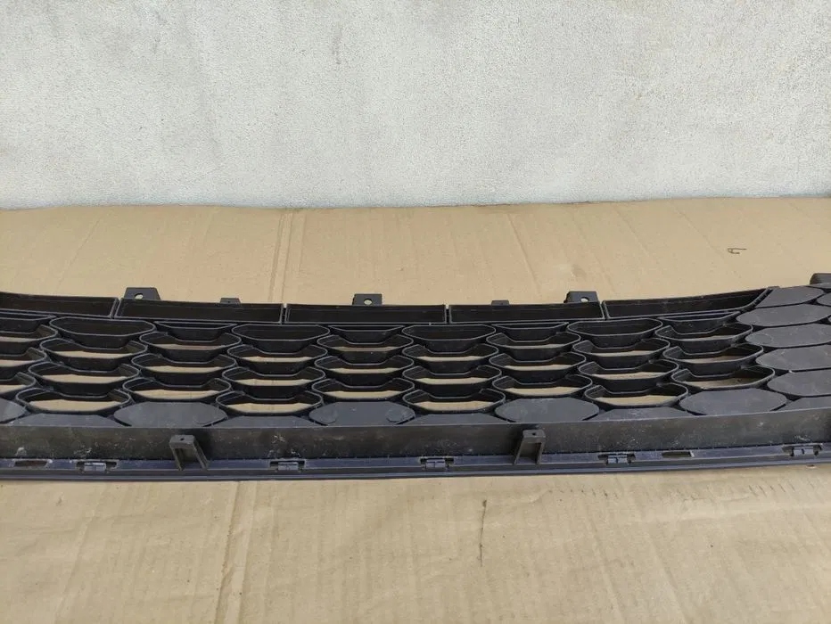 фото №7, Решётка бампера средняя kia cee'd iii