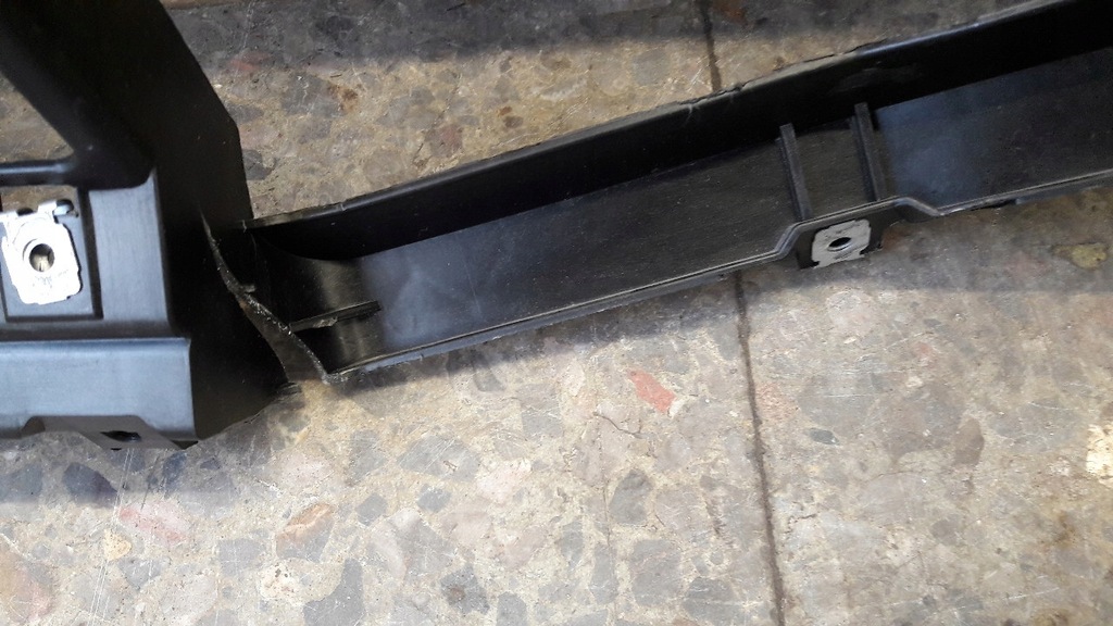 фото №7, Консоль панель приладів golf v