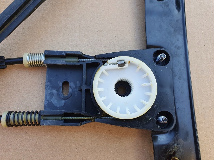 фото №14, Механизм стекло ford mondeo mk4 дверь правый перед