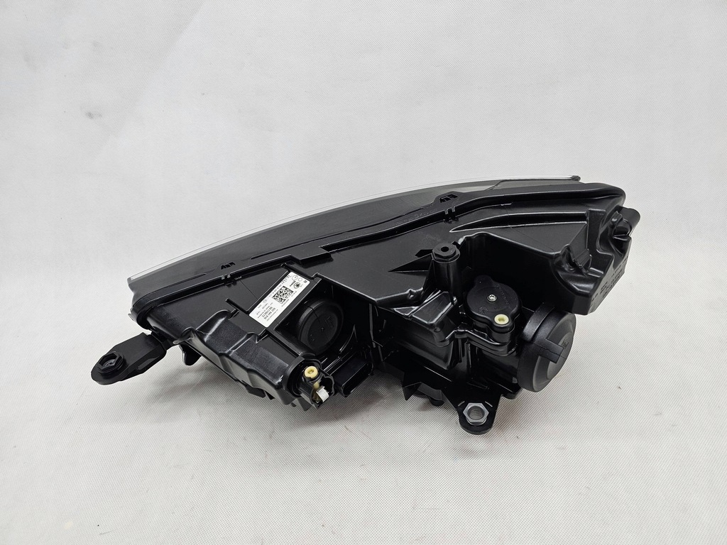 фото №6, Skoda scala лампа перед правая full led crystal lighting 657941016