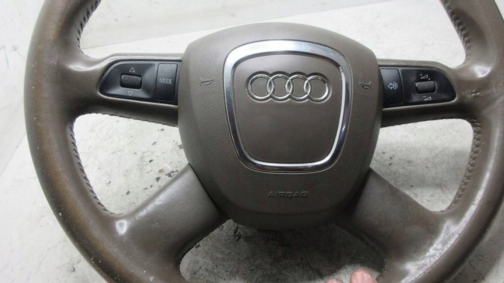 фото №7, Audi a8 d3 lift воздуховод с подушка