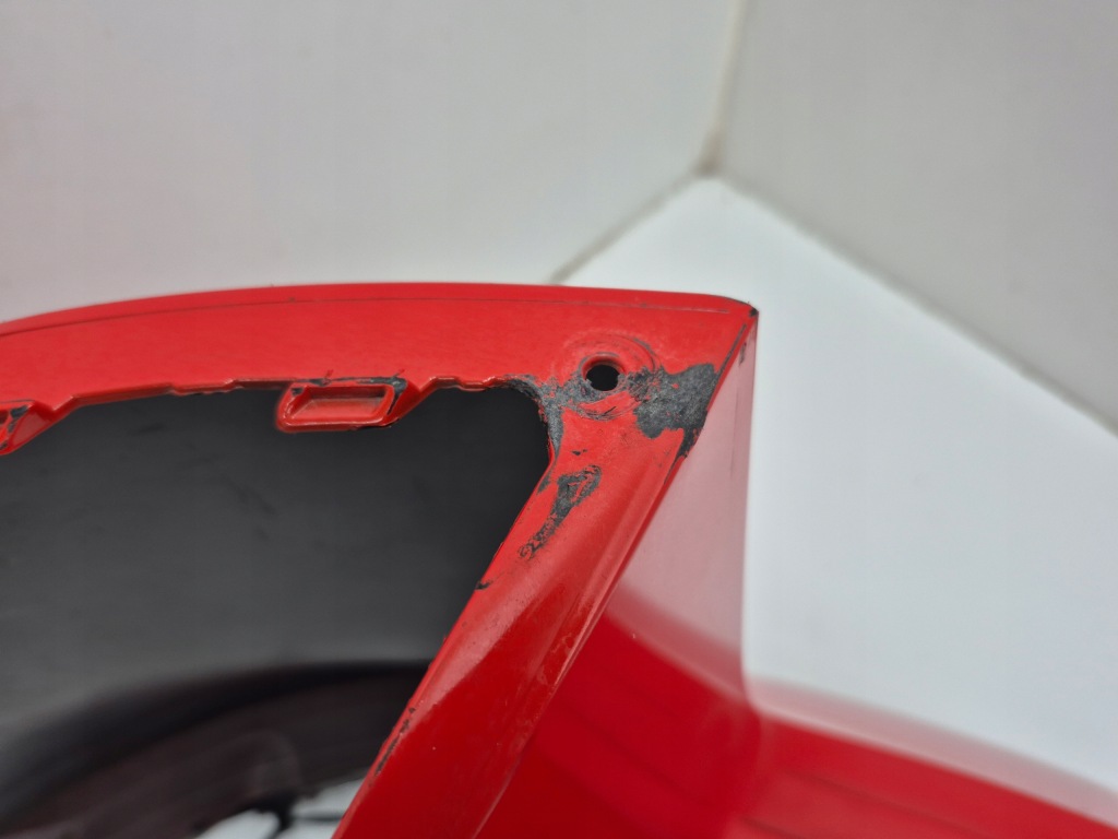 фото №14, Audi e-tron 4ke бампер задній