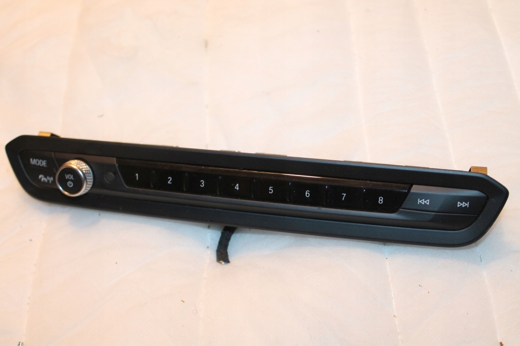 фото №1, Панель керування bmw g20 g21 3 радіо радіо