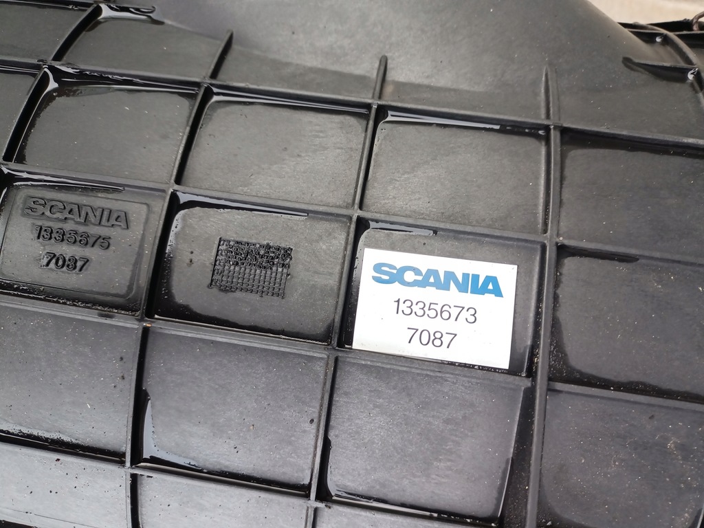 фото №4, Scania r корпус фільтра повітря 1335675