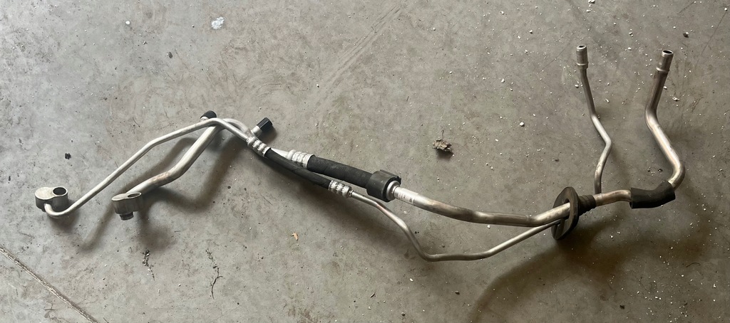 фото №1, Audi a8 d4 4.2 tdi шланг кондиціонера