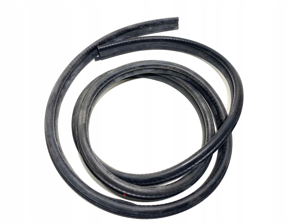 фото №1, Прокладка дверь правая задняя bmw e36 8196290