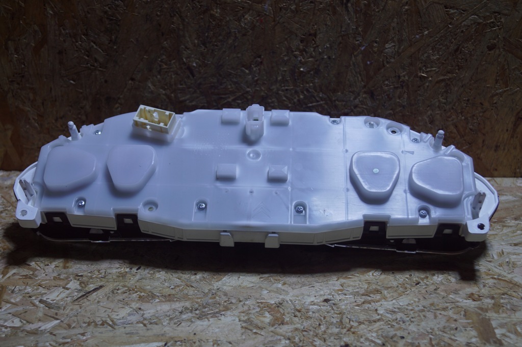 фото №9, Счетчик приборы peugeot 2008 i 9825986780