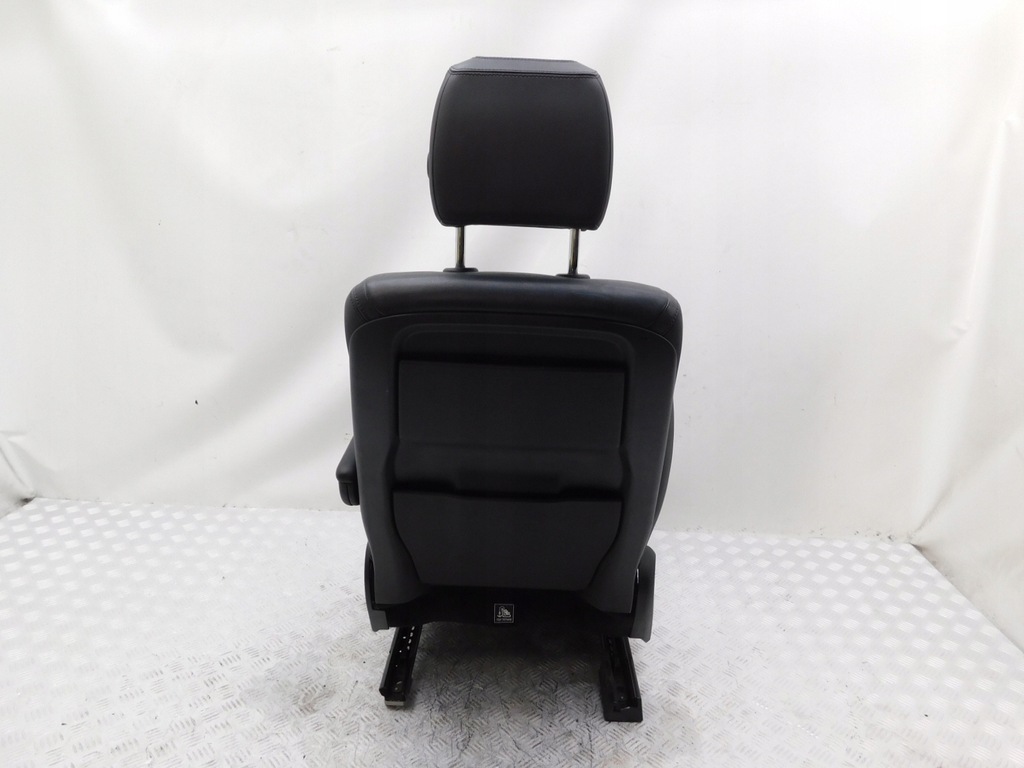 фото №9, Сиденье правый пассажира land rover discovery v l462