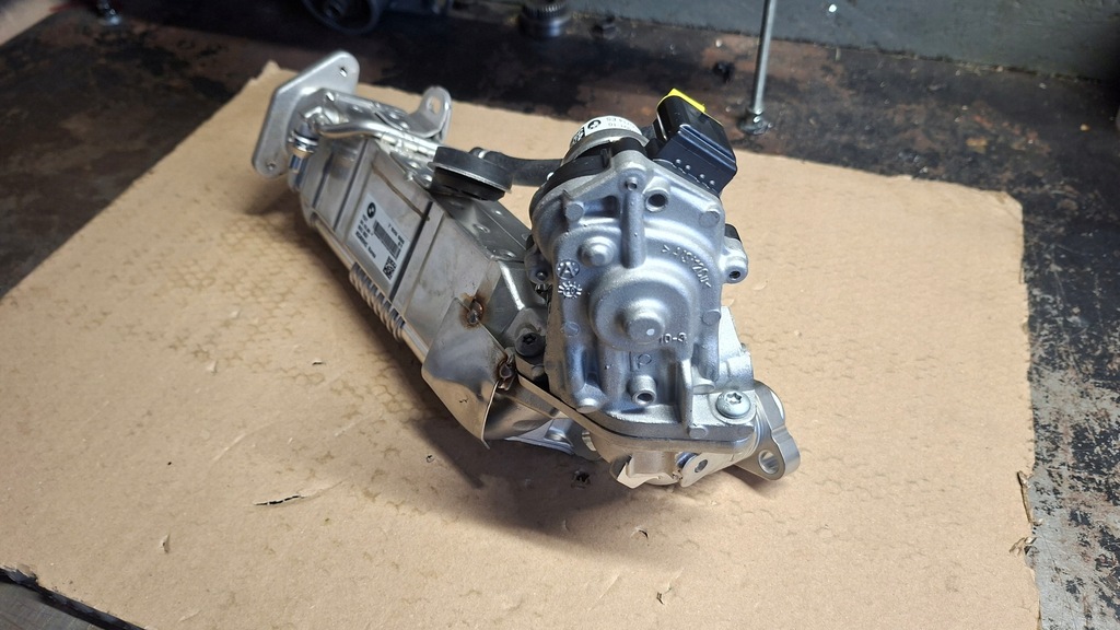 фото №12, Радиатор клапан egr bmw 7926006 nowa