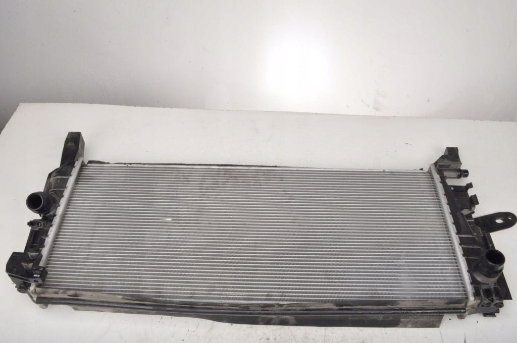 Купити Mini f56 2.0 16v радіатор води