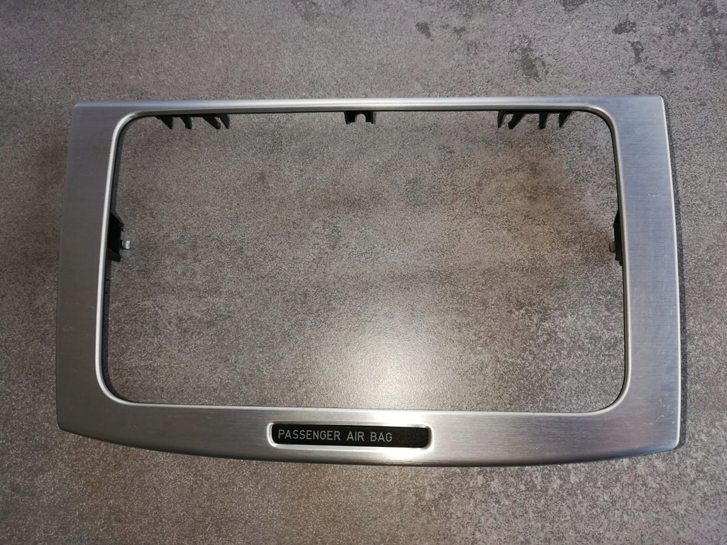 фото №1, Vw passat b6 рамка радіо 3c0858069 світлий карбон