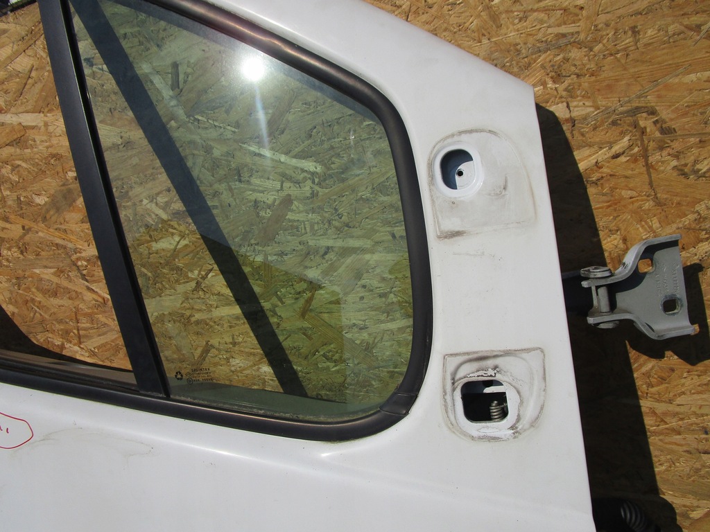 фото №7, Дверь передние правое renault trafic vivaro 01-