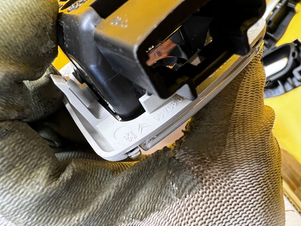 фото №9, 2 x лампа потолочный освещение салона citroen c4 grand picasso ii