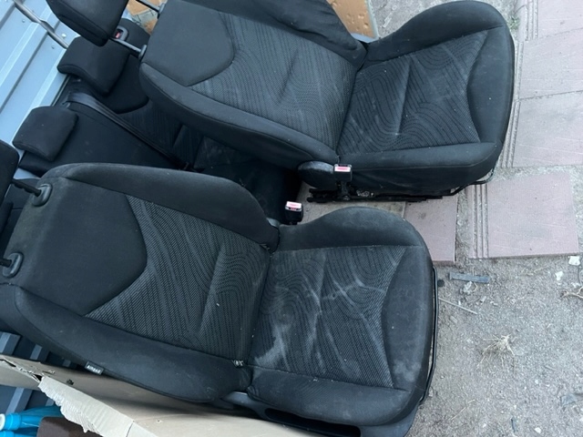 фото №4, Peugeot 308 t7 5d сиденья перед