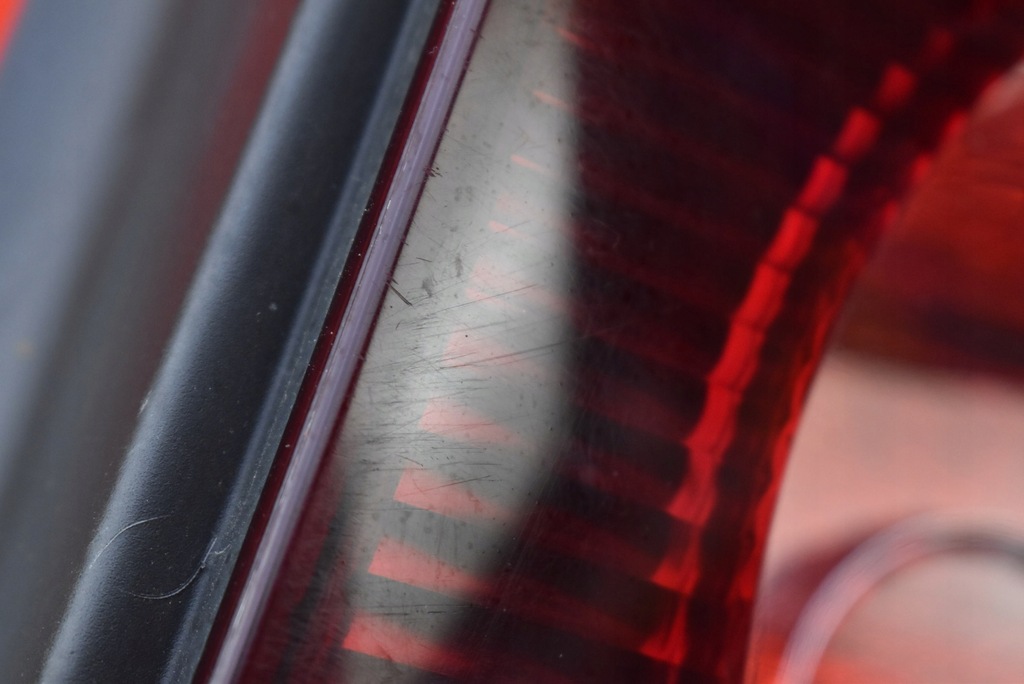 фото №9, Лампа права задня задня 1t0945096j vw touran 1 i 06-10