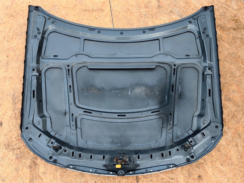 Капот кришка двигуна bmw e90 e91 sparkling graphite a22/7 дорестайлінг Зі Шроту