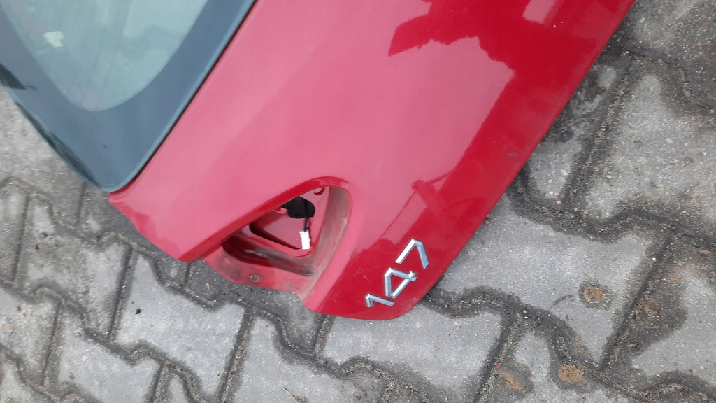 фото №4, Кришка багажника задня alfa romeo 147 05r 1.6b