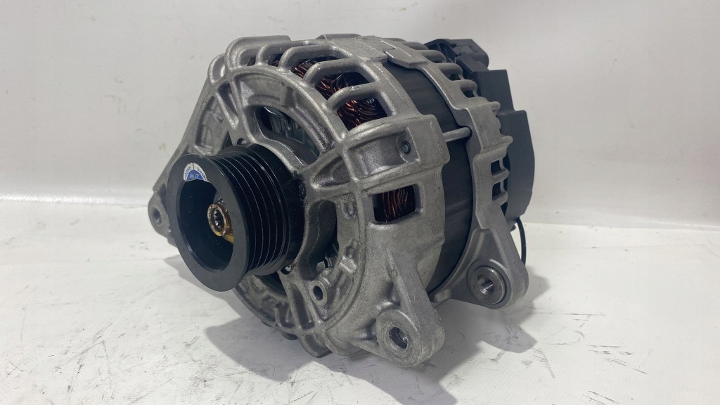 Купить Новый bosch генератор mercedes w117 w176 w246 w156