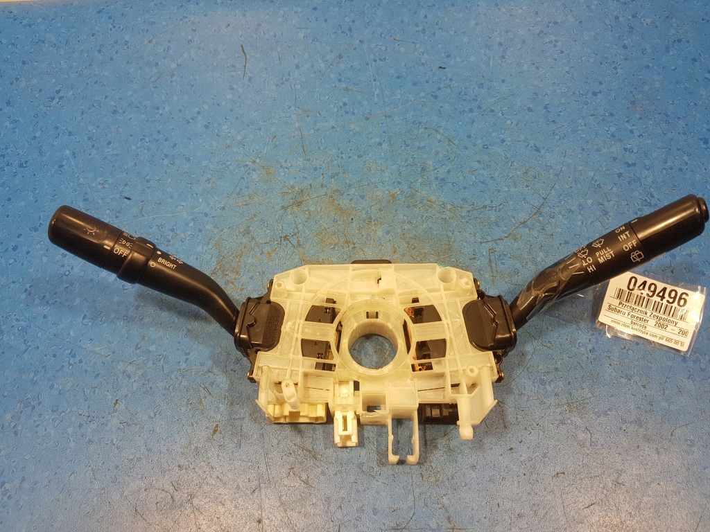 фото №1, Subaru forester ii переключатель комбинированный 83111sa16