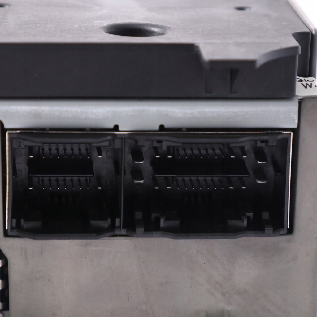 фото №9, Mercedes c118 w247 радио бортовой компьютер навигация модуль главный a2479003216