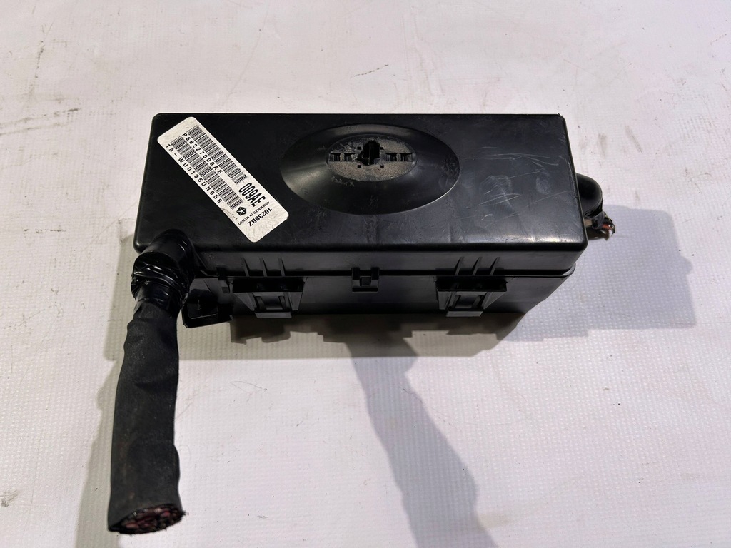 фото №9, Коробка запобіжників bazpieczniki комплект dodge charger challenger 2015-