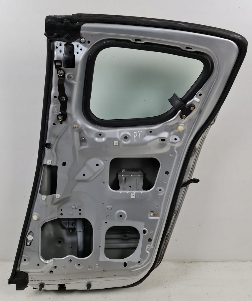 фото №7, Дверь задние правый задняя 22v mazda rx-8