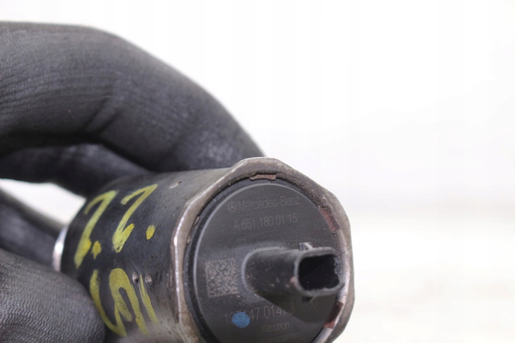 фото №6, Клапан тиску оливи 6511800115 mercedes w212 2.2 cdi