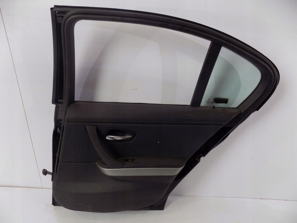 фото №11, Bmw 3 e90 - дверь задние - правая сторона - 0049