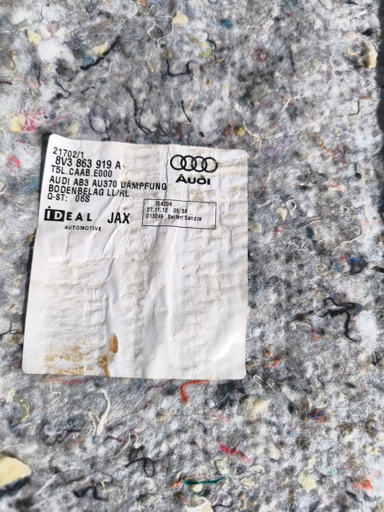 фото №8, Шумоізоляція підлога килим audi a3 8v 8v3863919a