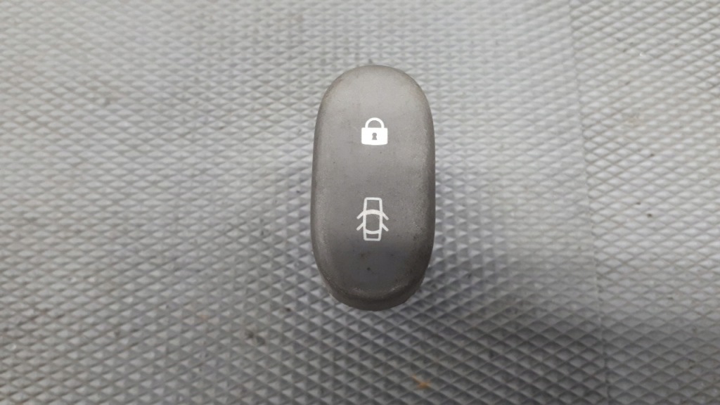 фото №1, 038167a кнопка центрального renault clio